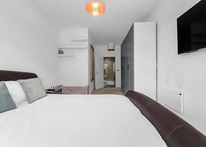 Two Bedroom By Brookland Serviced Short Lets With Free Wifi