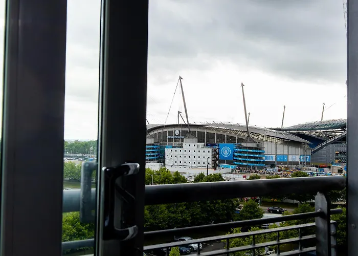 Coop Live Etihad Luxury Pad Apartment Manchester