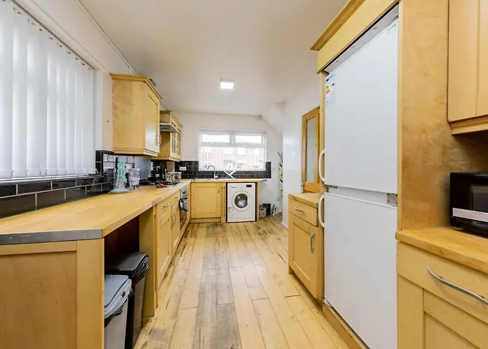 Charming Cosy - Your Retreat Awaits Manchester