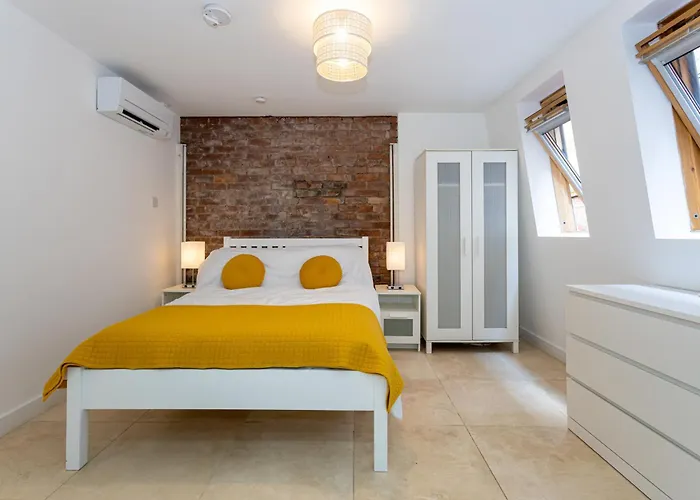 Luxury Penthouse With Private Roof Terrace 아파트 *