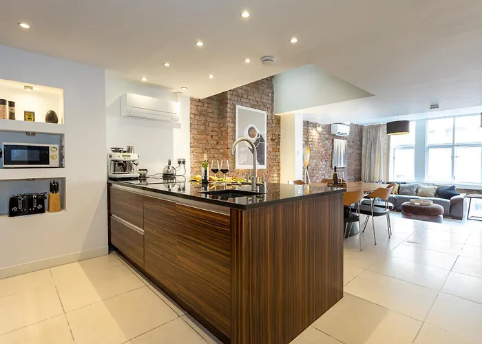 Luxury Penthouse With Private Roof Terrace Manchester