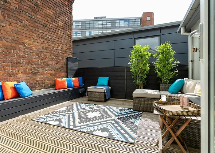 Luxury Penthouse With Private Roof Terrace * 맨체스터