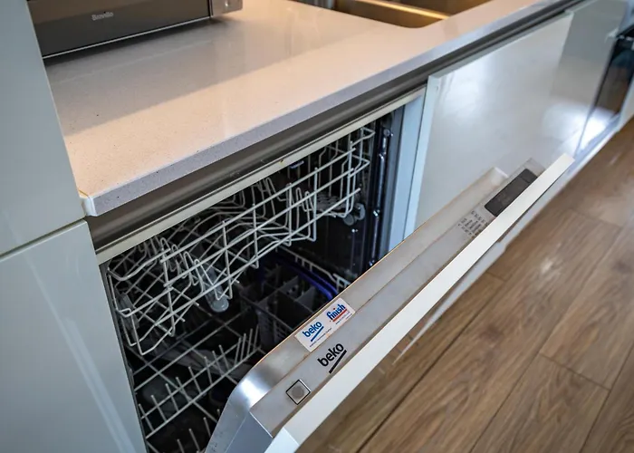 아파트 Large Townhouse 5 Beds With Two Parking Spaces - Centre 맨체스터