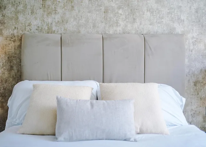 Apartament 2br Flat In Salford, Modern, Centre, Wifi, Kitchen *