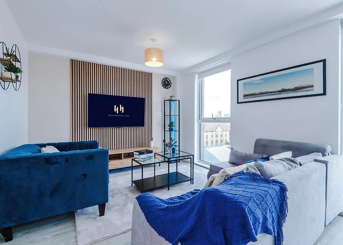 Apartament 2br Flat In Salford, Modern, Centre, Wifi, Kitchen Manchester