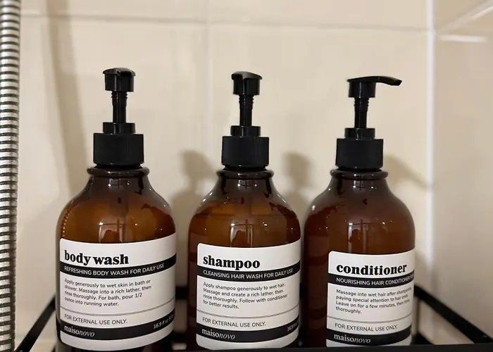 Zelena Luxurious Apartment, Private Parking, Fast Wi-fi, Self Check-in Anytime Perfect For Late Arrivals, 5 Minutes To Old Trafford Stadium 公寓