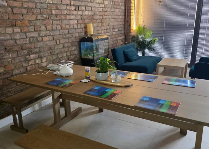 Bee Hive * مانشستر