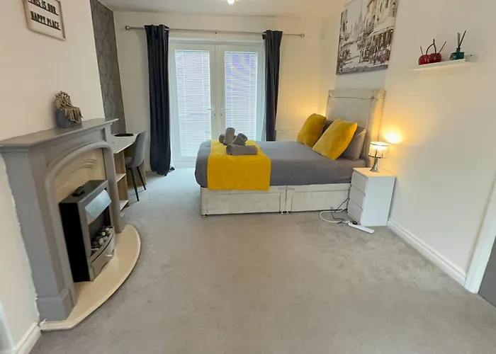 Lejlighed Contractor Stays, Fast Wifi, Free Parking, Work *