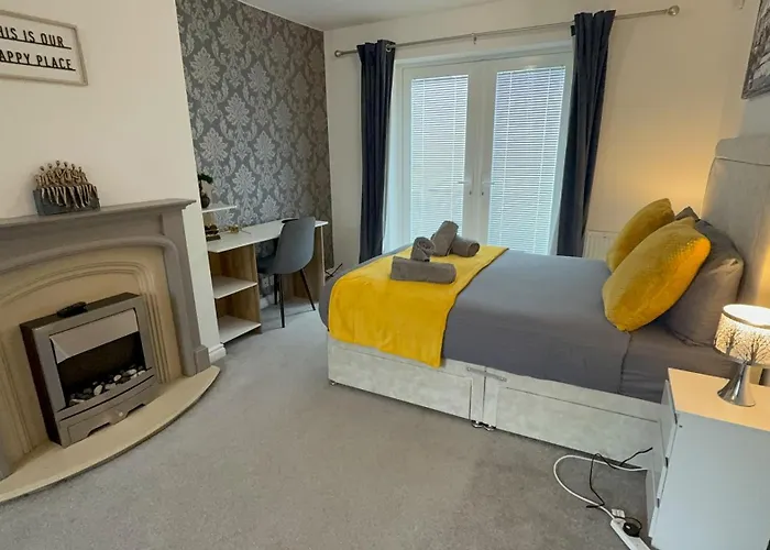 Contractor Stays, Fast Wifi, Free Parking, Work Lejlighed