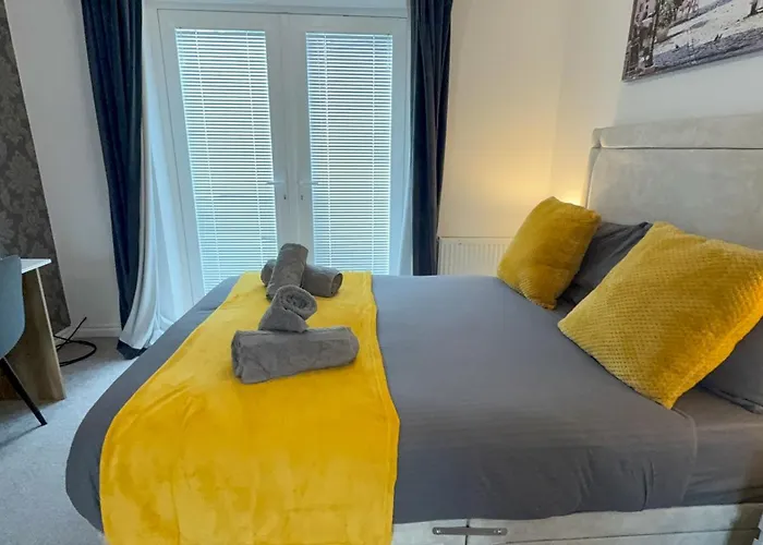 Lejlighed Contractor Stays, Fast Wifi, Free Parking, Work *