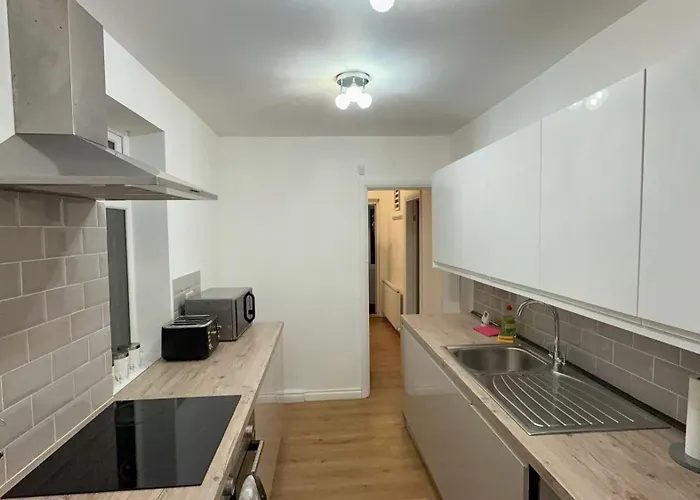 Contractor Stays, Fast Wifi, Free Parking, Work מנצ'סטר