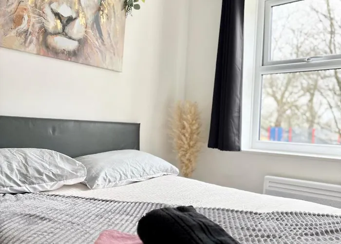 2 Bed Cosy Apartament *