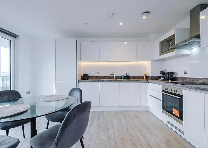 Monthlyescape Family Leisure Wifi Sleeps4 * Manchester