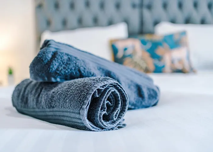 아파트 Charming Salford, Staycation, Wifi, Sleeps 5