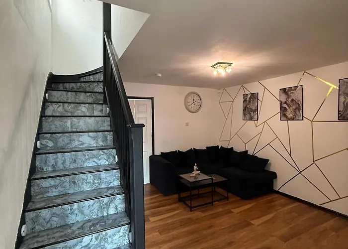 House In Manchester Mvs Snug Urban Hideaway 別荘 マンチェスター