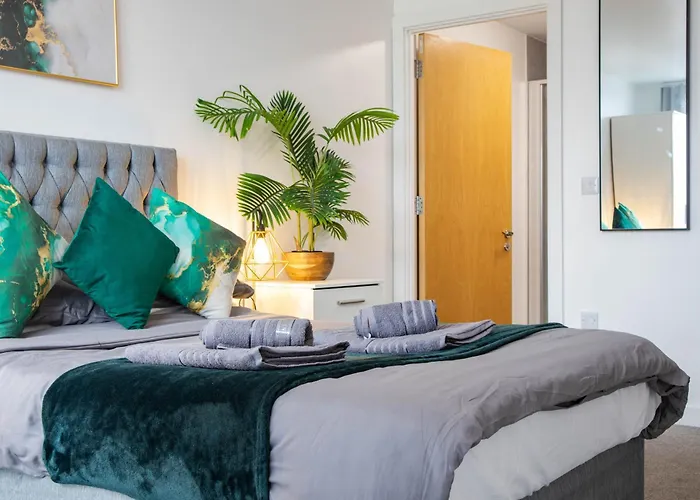 Апартаменты Modern Skyline Манчестер