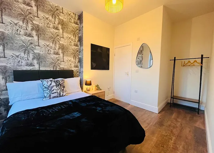 Spacious Victorian 5bedroom 5bathroom W Free Parking Nyaraló