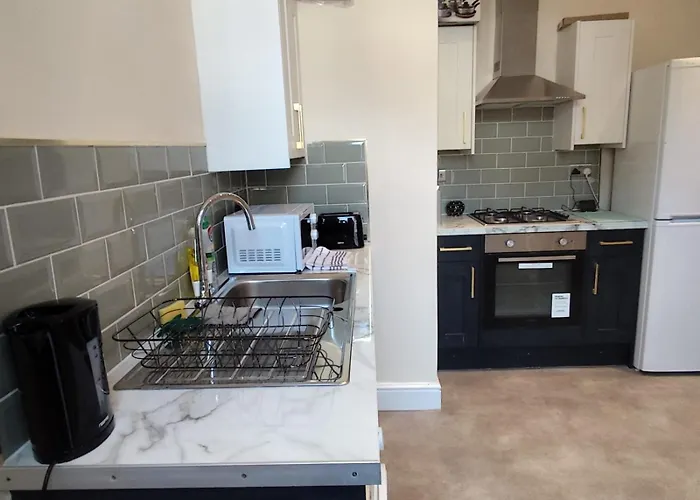 En-suite Double-bedroom In The Heart Of Salford Cr3 Perfect For Short * Манчестер