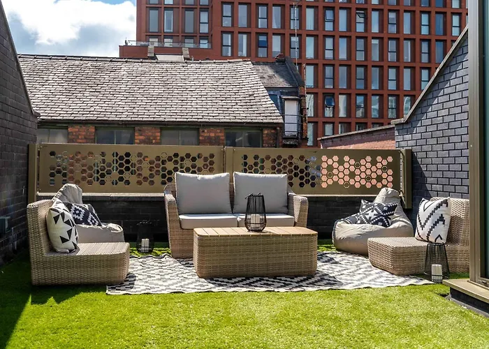 West Townhouse By Casacity