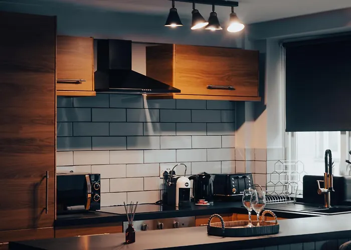 Gem With Stylish 2br Retreat And Free Carpark 맨체스터