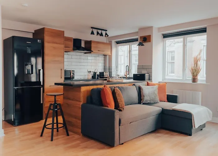 Gem With Stylish 2br Retreat And Free Carpark * 맨체스터