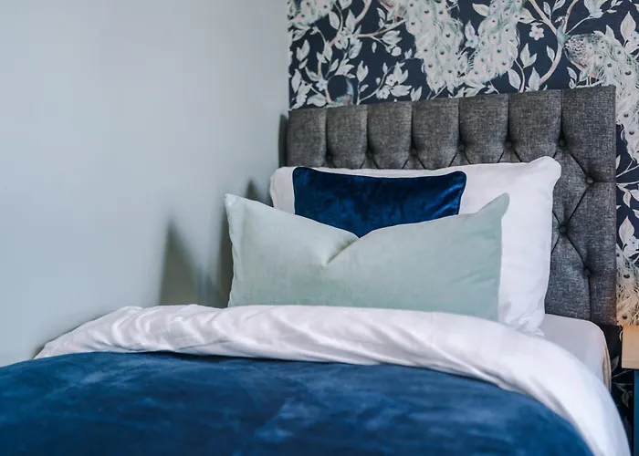 別荘 Stunning House By Purestay - 8 Beds With Free Parking *