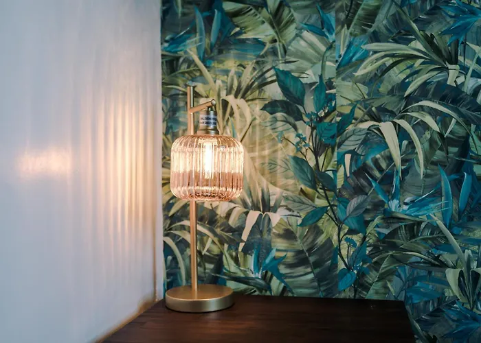 Stunning House By Purestay - 8 Beds With Free Parking 別荘