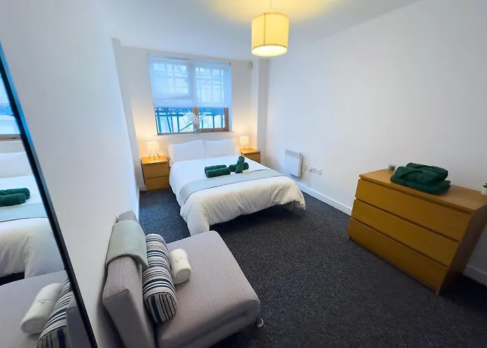 Apartamento Stylish Centre Flat - Balcony And Parking