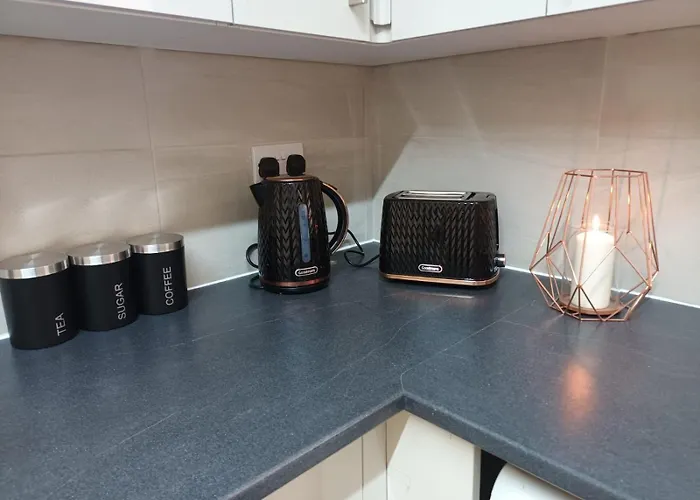 In 6 Minutes Drive To Victoria Station 民宿 曼彻斯特