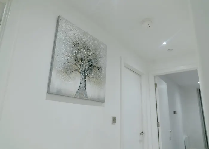 Luxury 2 Bed Penthouse With Stunning Views In Centre Manchester