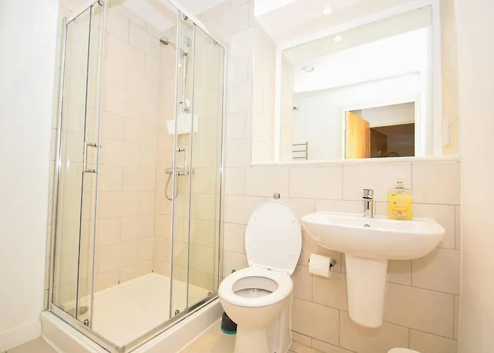 Διαμέρισμα Spacious & Contemporary 1bed