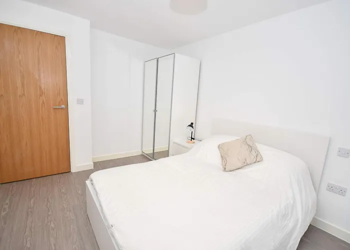 Spacious & Contemporary 1bed * Μάντσεστερ