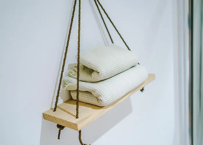 아파트 Stylish 2-bed Apartment, Sleeps 6, Free Parking *