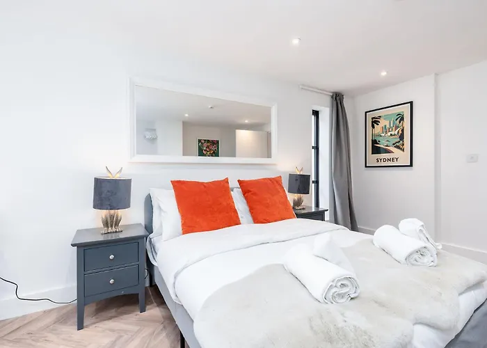 아파트 2 Bedroom, 2 Bathroom Apartment, Close To Mcr Centre