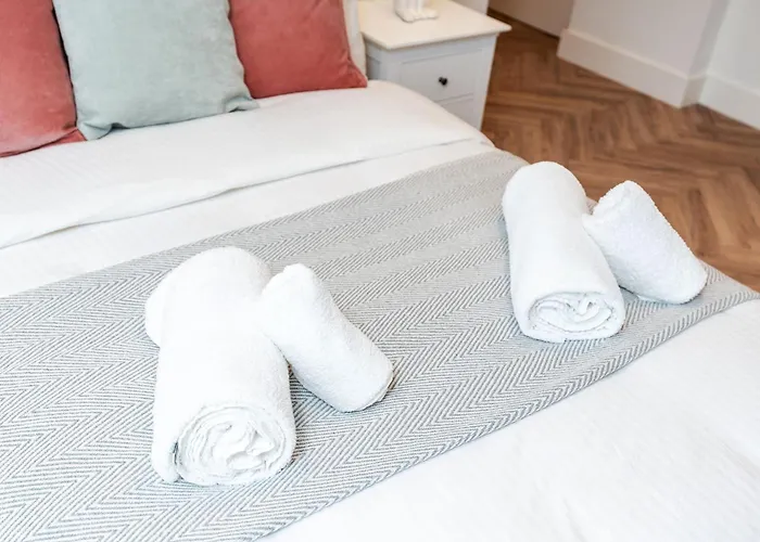 2 Bedroom, 2 Bathroom Apartment, Close To Mcr Centre 맨체스터