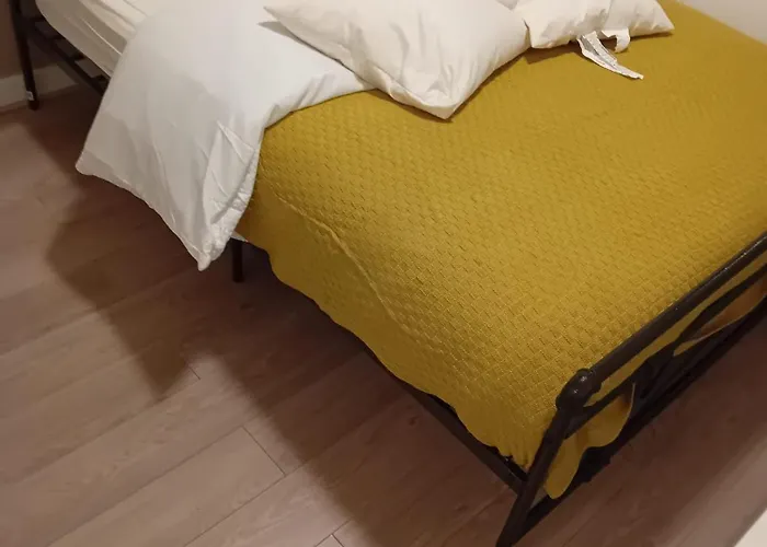 3 Bed-sleeps 6-city Centre-free Parking 아파트 *