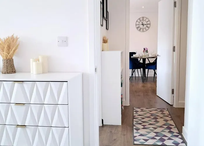 Daire Lets Sa I 2bed 2bath L Waterfront L Private Balcony I Relaxing Retreat I Great Location