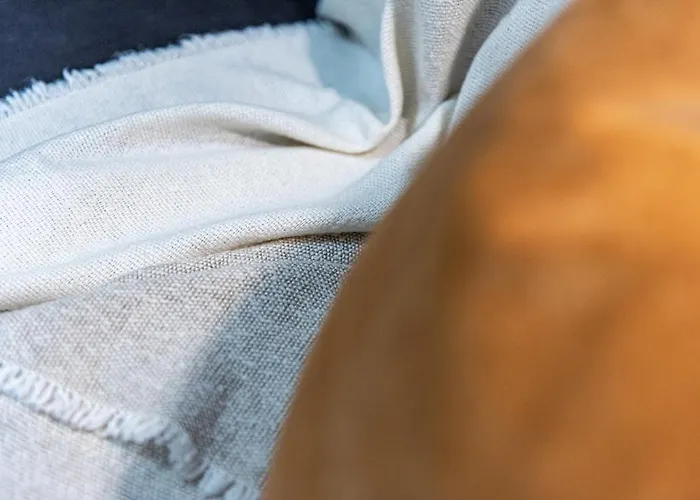 2 Bedroom Flat By Eccles Station With Communal Rooftop Garden Apartmán *