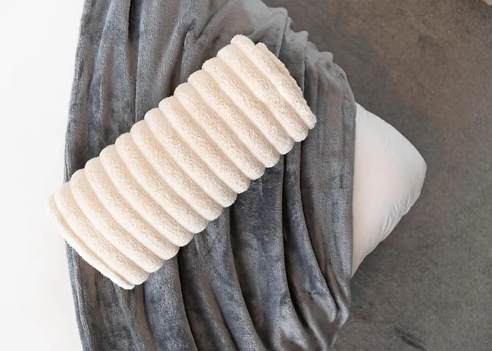 New 2br In Kinetic, Talbot Road Daire *