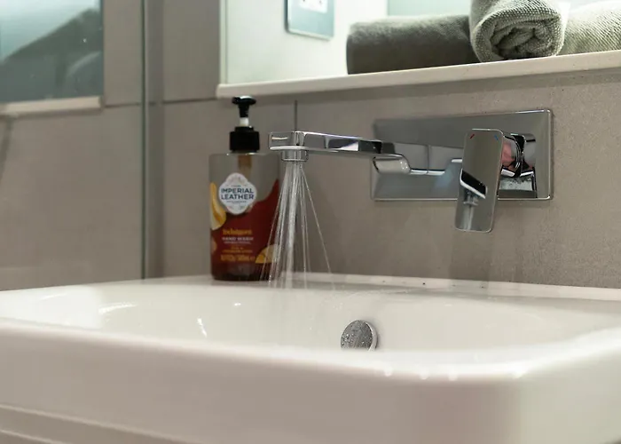 Stylish Studio With Wi-Fi And Shared Spa Facilities Manchester