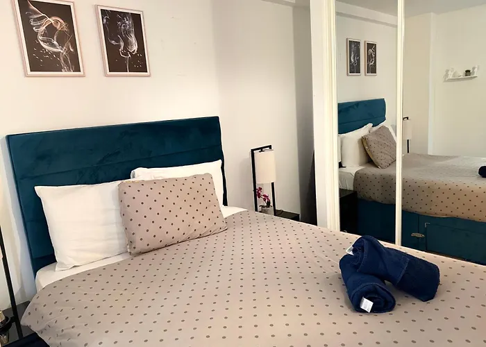 Mcr 1br Getaway With Rooftop Access & Prime Location Mánchester