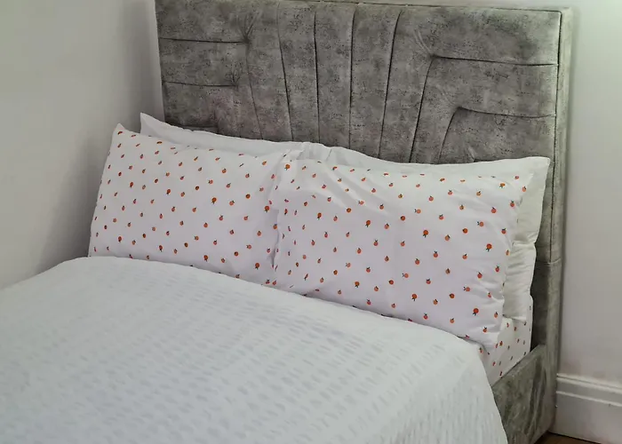 Pensión Scotland Street, Newton Heath 3*