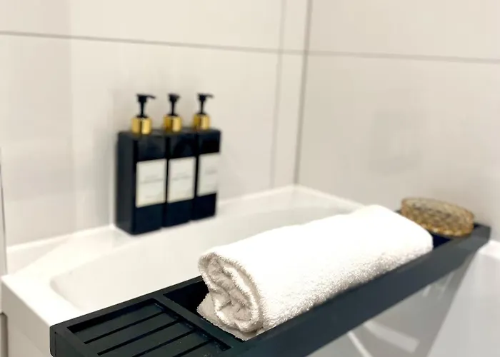 Safari 2 Bedroom Condo With Free Secure Parking Apartamento