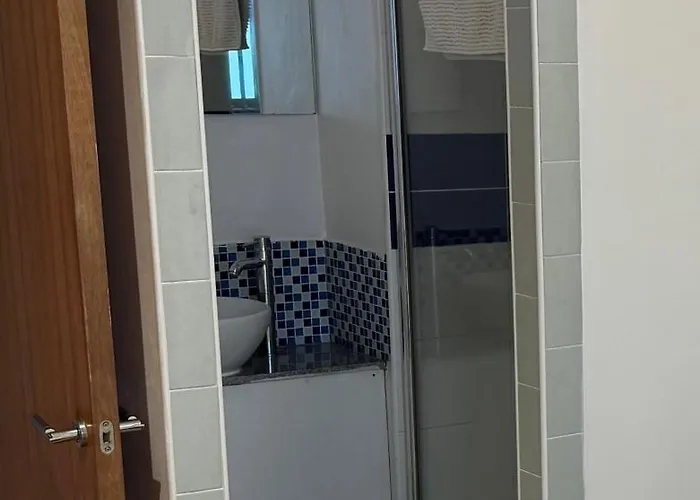 Centre Flat Available For Bookings Of 2 Weeks Or