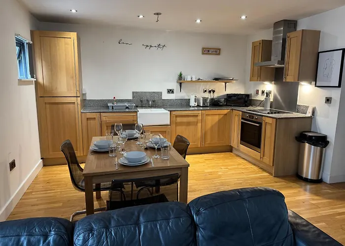 Centre Flat Available For Bookings Of 2 Weeks Or 맨체스터