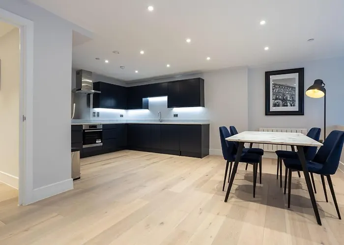 Spacious 2 Bedroom Centre * 曼彻斯特