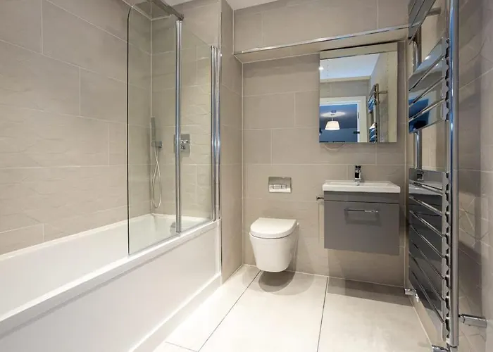 Apartament Spacious 2 Bedroom Centre *