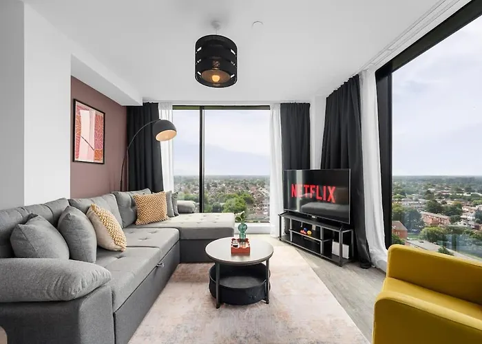 Skyline Old Trafford Flat By Superhost 맨체스터