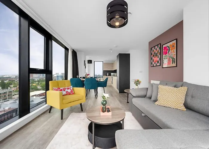 Skyline Old Trafford Flat By Superhost 아파트 맨체스터