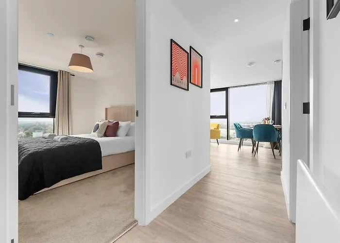 Skyline Old Trafford Flat By Superhost Апартаменты